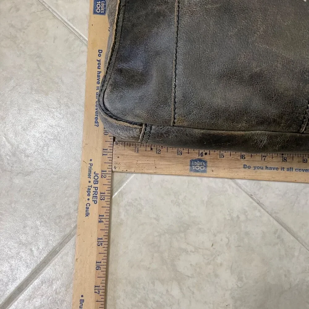 Vintage Black Rivet Wilson’s Leather Distressed Messenger Bag Large Laptop